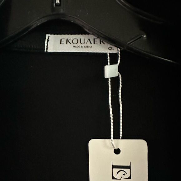 NWT Ekouaer Black White Trim Soft Pajama Top Size XXL - Picture 3 of 4